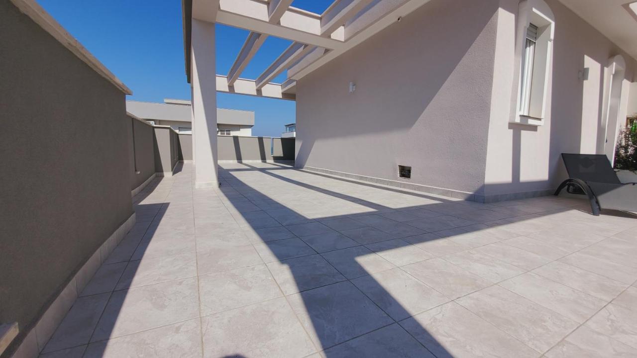 Insula Maris Vila Trani Exterior foto